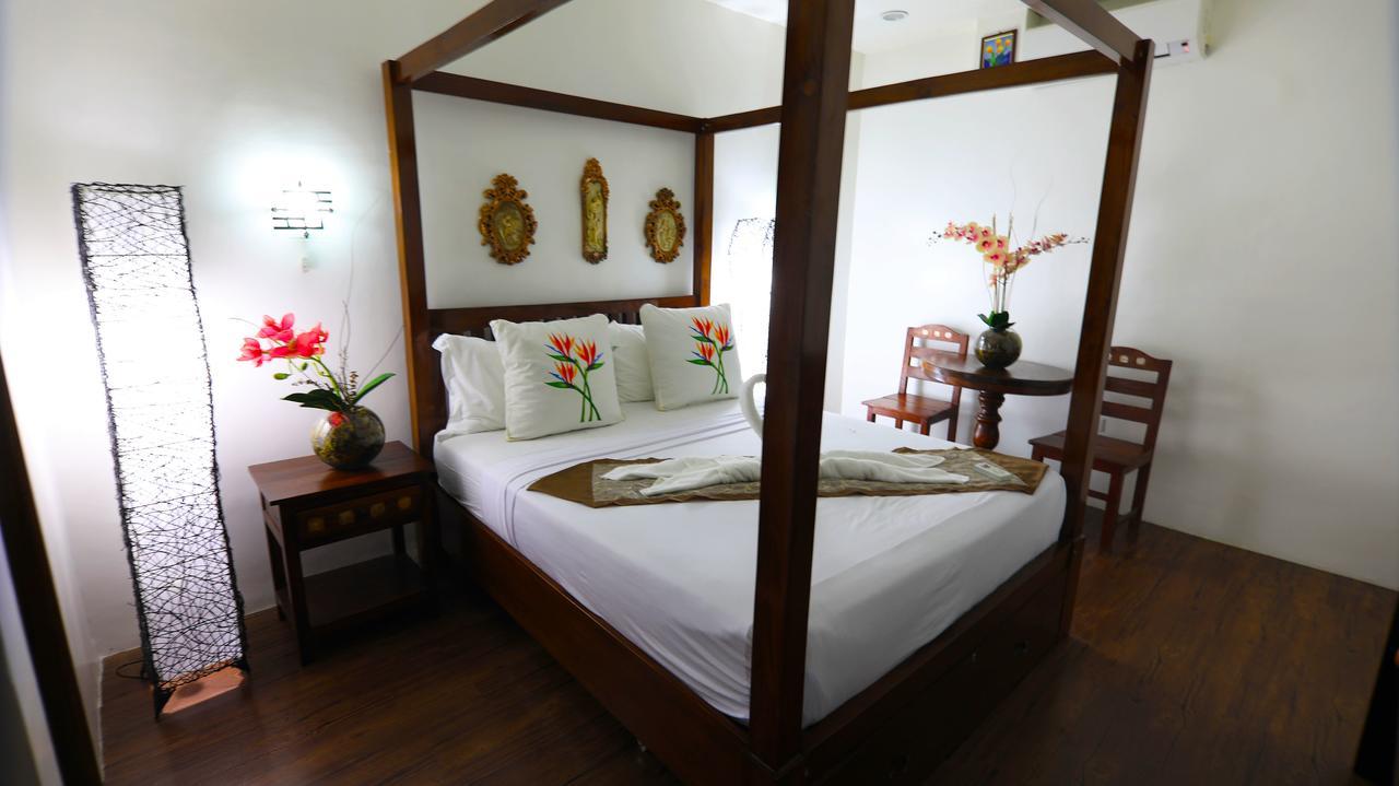 Luljetta'S Place Garden Suites アンティポロ エクステリア 写真