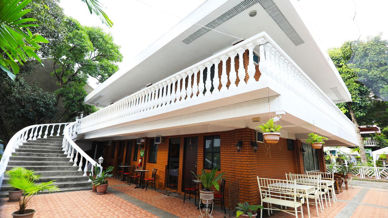 Luljetta'S Place Garden Suites アンティポロ エクステリア 写真